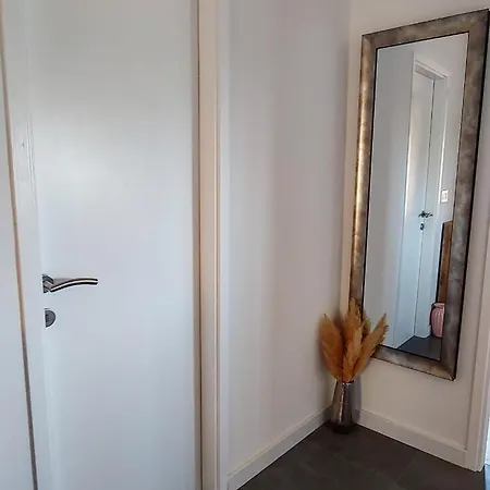 Niko Apartment